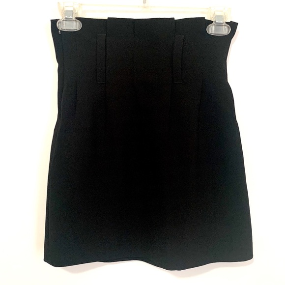 Zara black pleated waist mini skirt XS - Picture 3 of 6